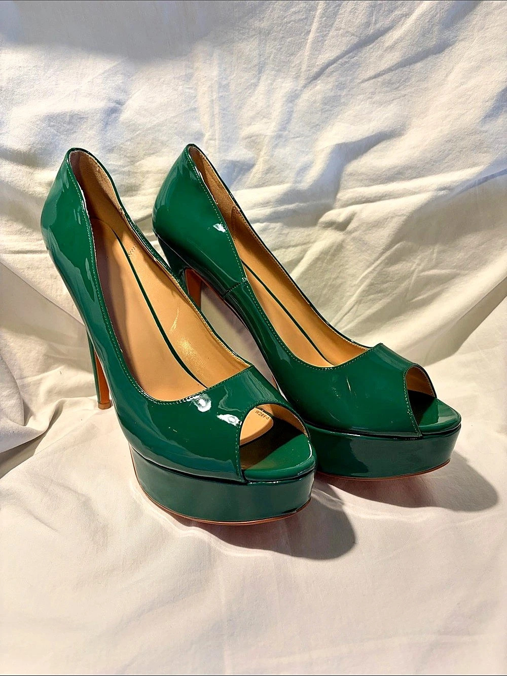 Woman’s Sz 15 Green Patent Platform Stiletto Peep Toe Heels Drag Costume